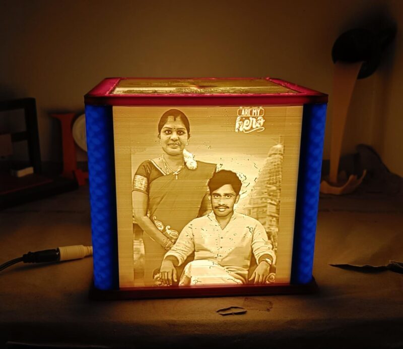 Lithophane Box Lamp - Different Frame Color - Personalize photo gifts - my 3D Gifts - Image 3